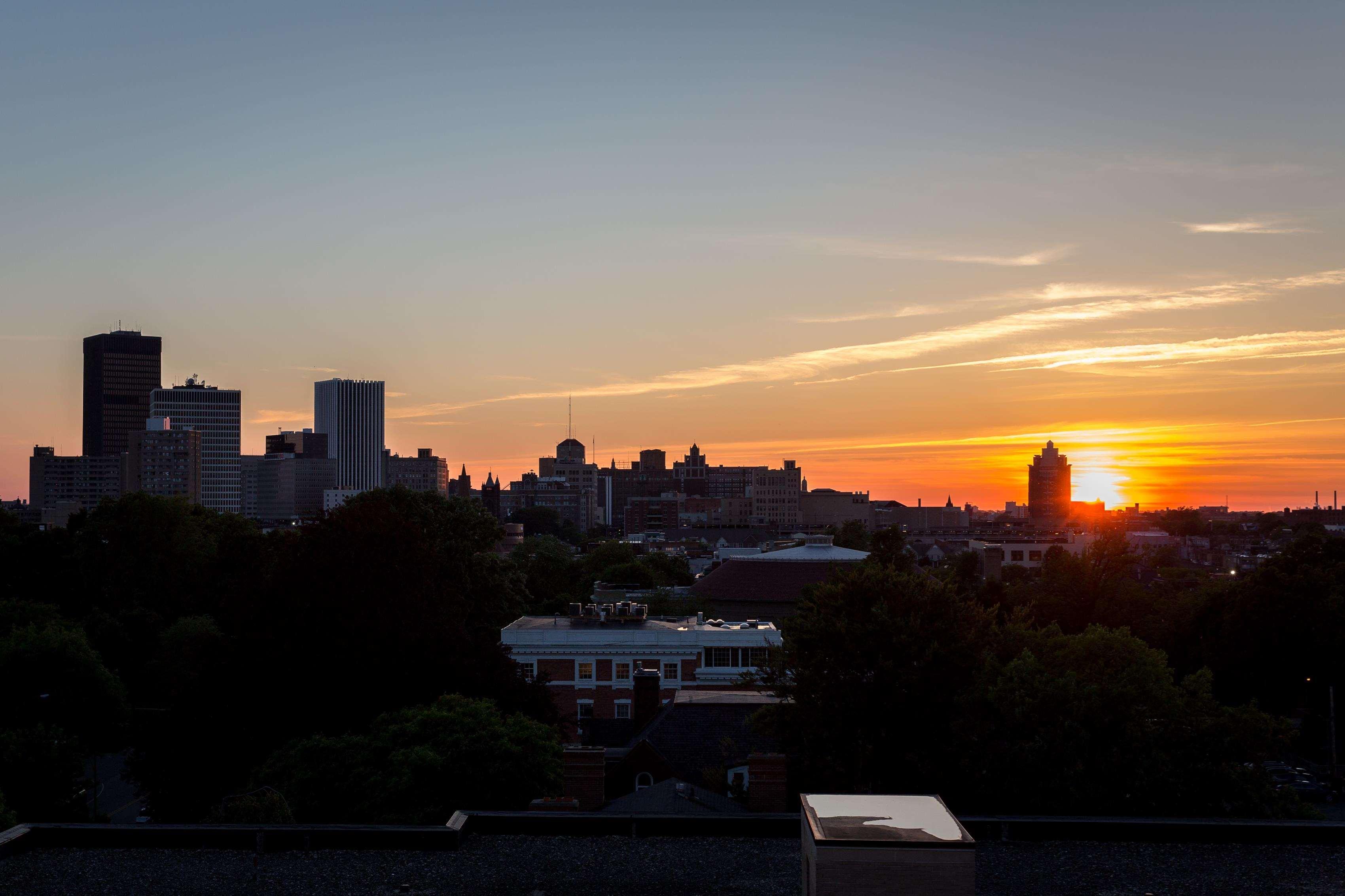 The Strathallan - A Doubletree By Hilton Rochester Bagian luar foto