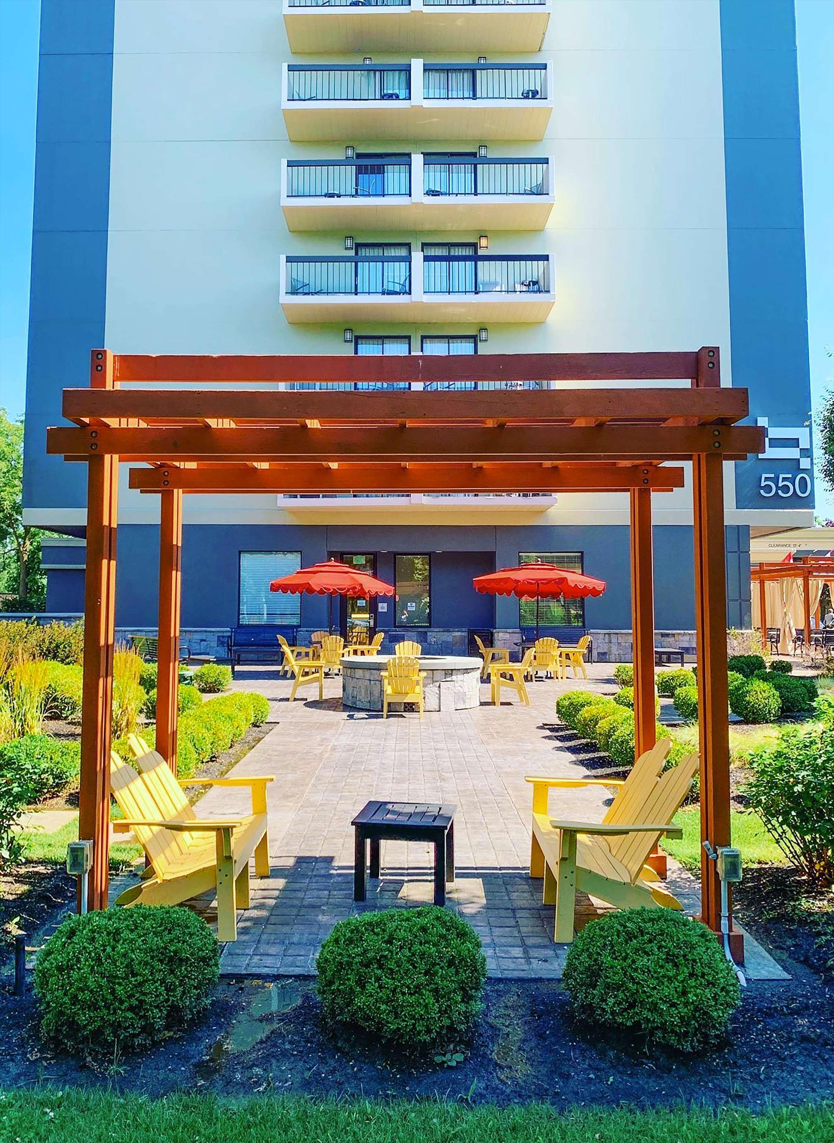 The Strathallan - A Doubletree By Hilton Rochester Bagian luar foto