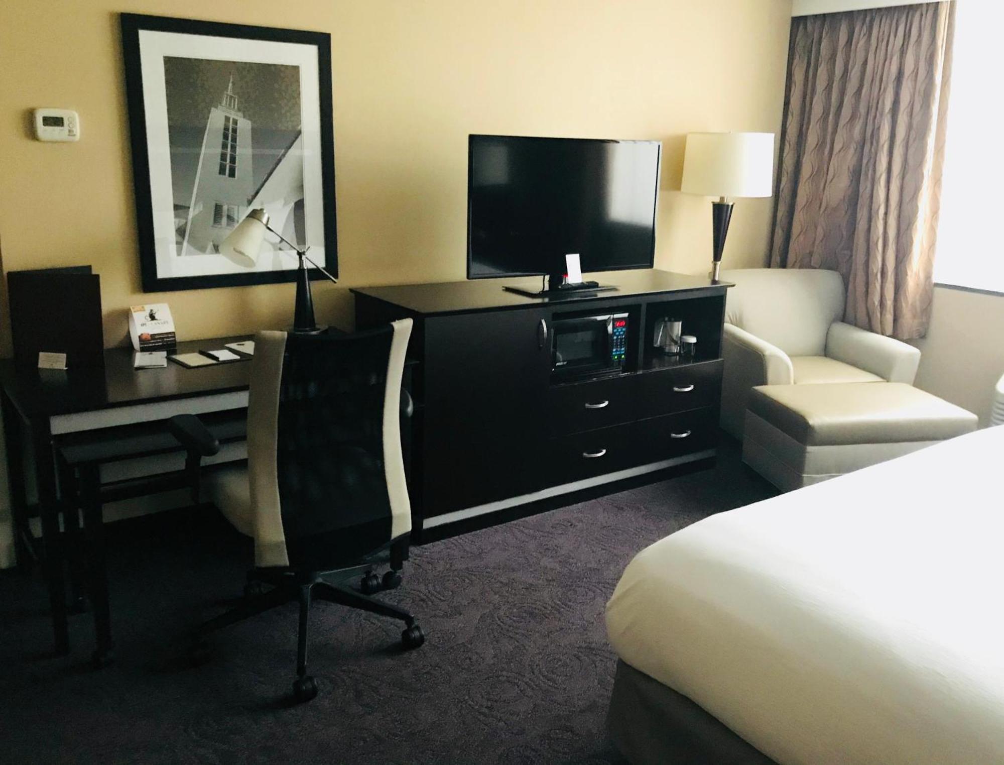 The Strathallan - A Doubletree By Hilton Rochester Bagian luar foto
