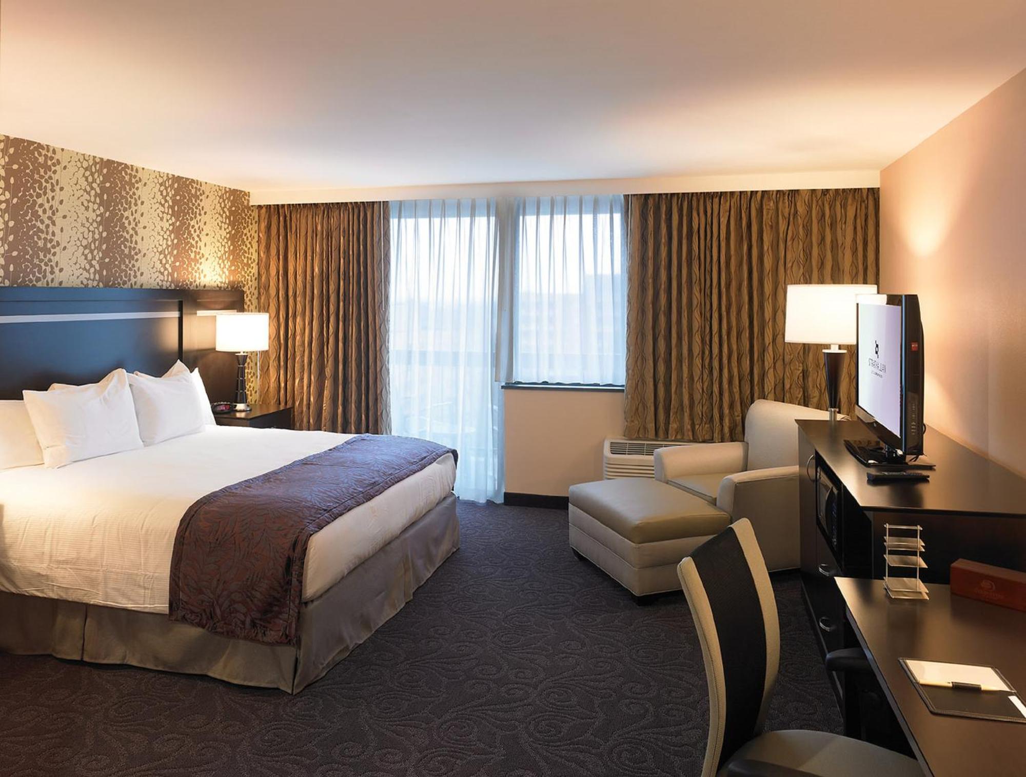 The Strathallan - A Doubletree By Hilton Rochester Bagian luar foto