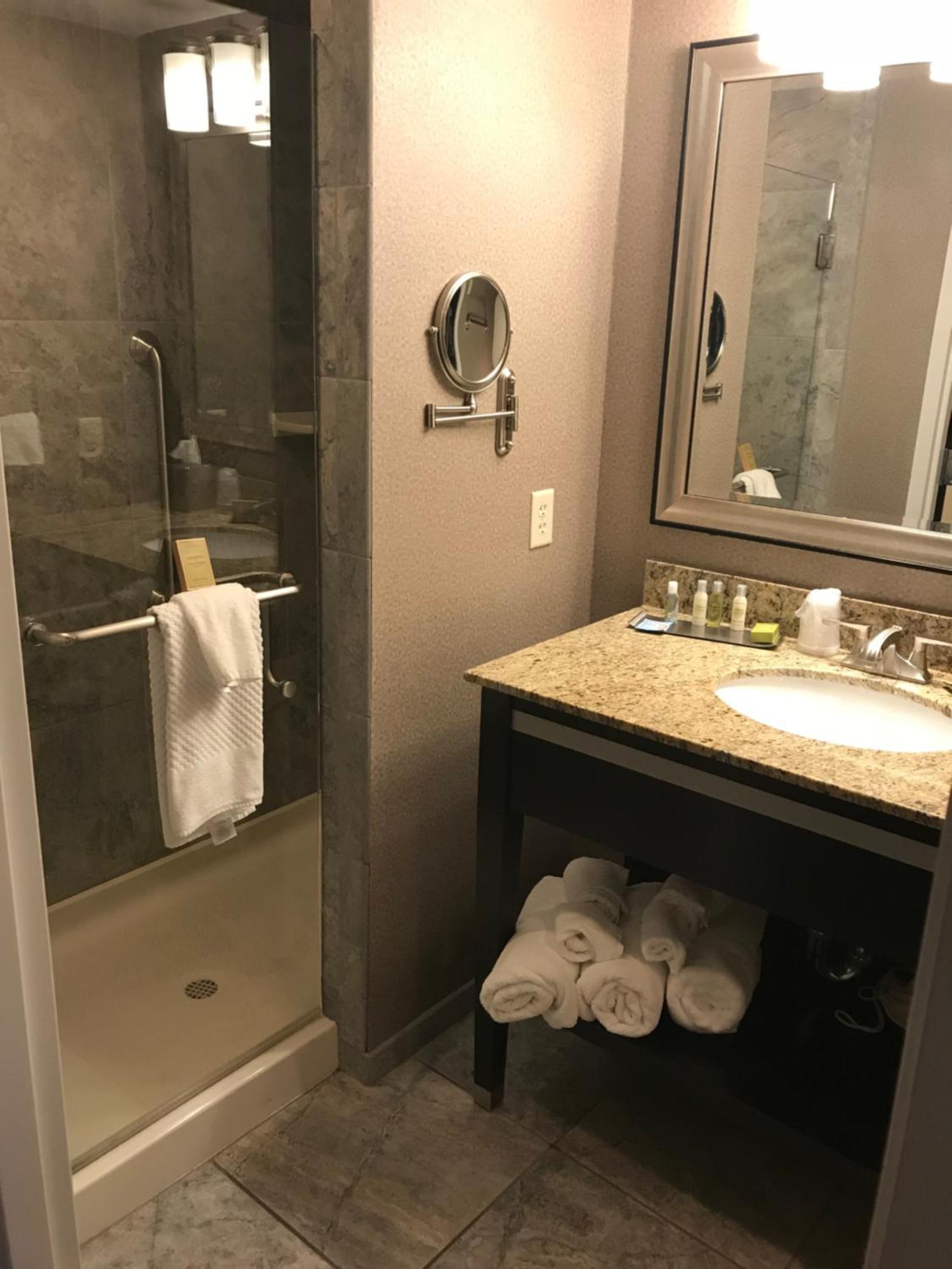 The Strathallan - A Doubletree By Hilton Rochester Bagian luar foto