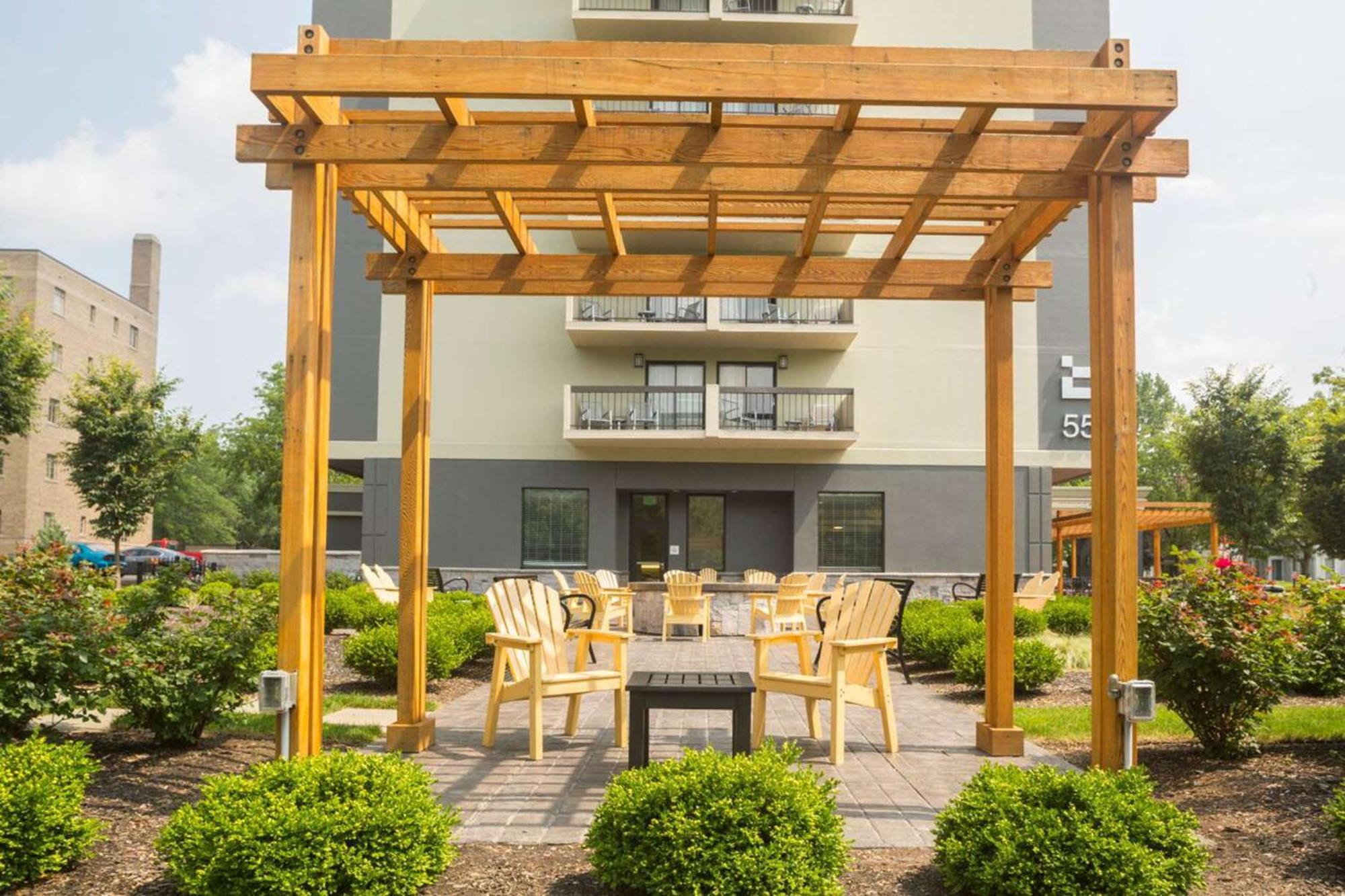 The Strathallan - A Doubletree By Hilton Rochester Bagian luar foto