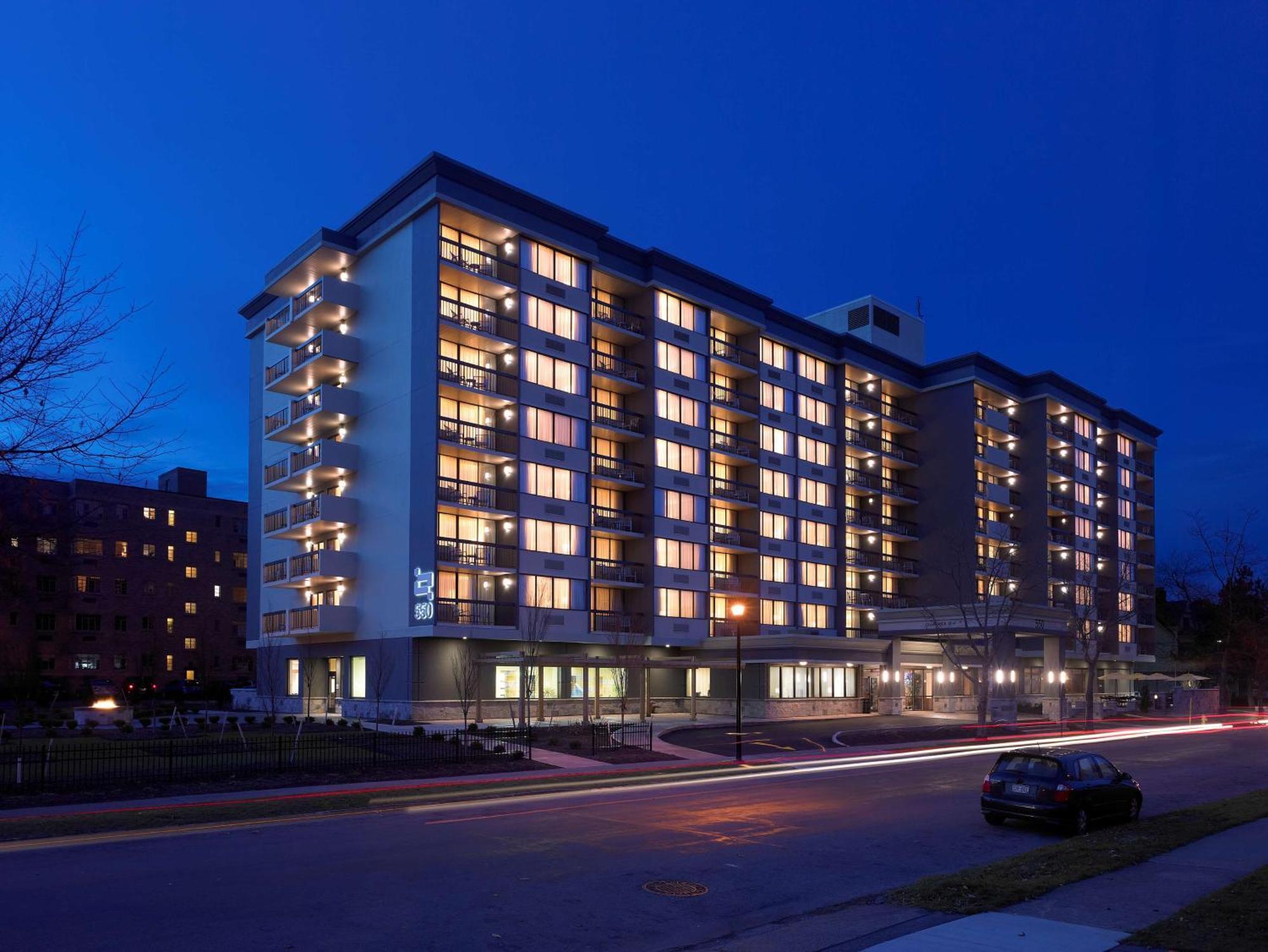 The Strathallan - A Doubletree By Hilton Rochester Bagian luar foto